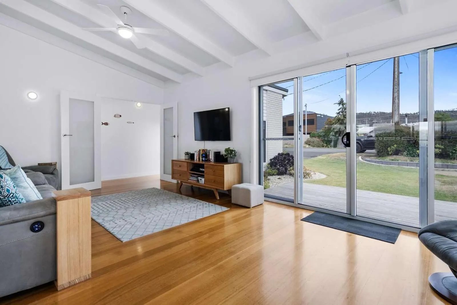Beachfront Holiday Home Close To Airport Lauderdale 0*,